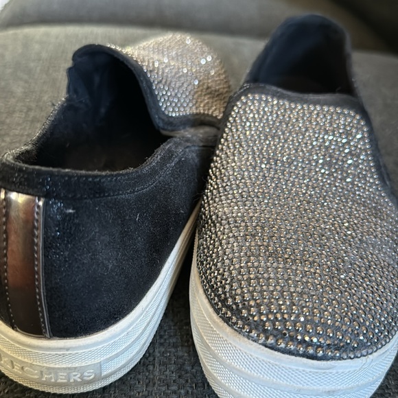 Woman’s sketcher slip on memory foam shoe size 9 1/2 - Picture 3 of 6